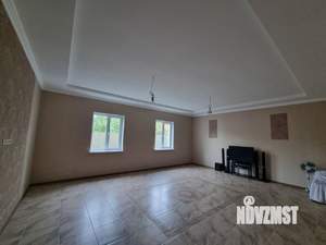 Дом 272м², 2-этажный, участок 4 сот.  