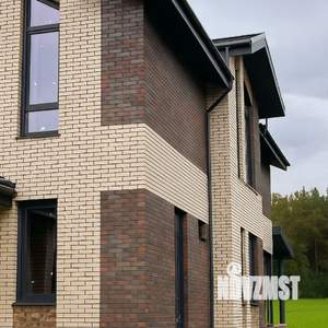 Коттедж 220м², 2-этажный, участок 15 сот.  