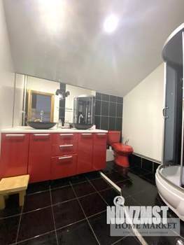 Дом 400м², 3-этажный, участок 9 сот.  