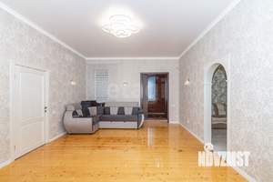 Дом 178м², 1-этажный, участок 8 сот.  