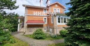 Дом 250м², 2-этажный, участок 12 сот.  