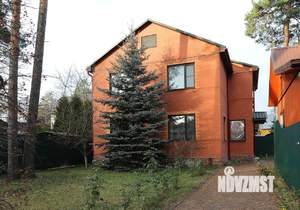 Дом 210м², 3-этажный, участок 8 сот.  