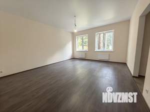 Коттедж 215м², 2-этажный, участок 9 сот.  
