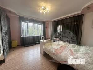 Дом 230м², 2-этажный, участок 8 сот.  