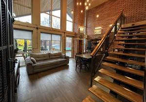 Дом 192м², 2-этажный, участок 7 сот.  