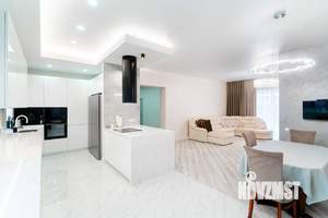 Дом 190м², 2-этажный, участок 6 сот.  