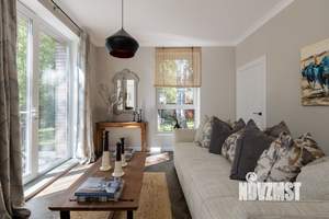 Дом 243м², 2-этажный, участок 15 сот.  