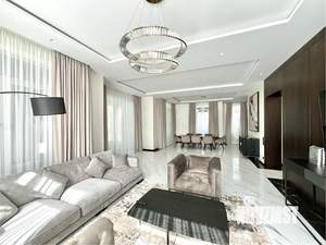 Дом 555м², 2-этажный, участок 13 сот.  