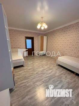 Дом 180м², 2-этажный, участок 7 сот.  