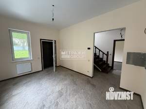 Дом 214м², 2-этажный, участок 9 сот.  