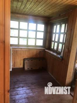 Дом 50м², 2-этажный, участок 5 сот.  