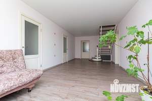 Коттедж 175м&sup2;, 2-этажный, участок 15 сот.  