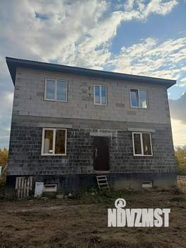 Коттедж 331м², 2-этажный, участок 10 сот.  
