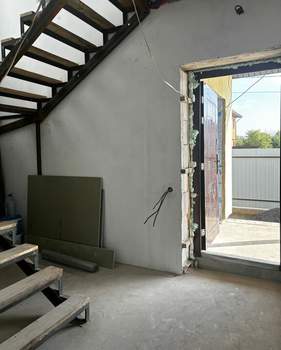 Дом 104м², 2-этажный, участок 6 сот.  