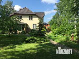 Дом 480м&sup2;, 3-этажный, участок 18 сот.  