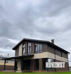 Коттедж 220м², 2-этажный, участок 15 сот.  