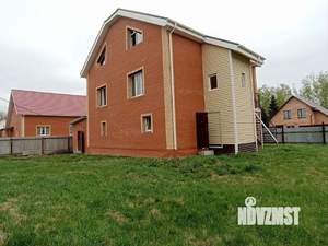 Коттедж 200м², 2-этажный, участок 7 сот.  