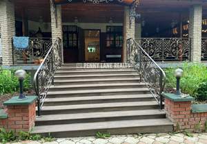 Дом 538м², 4-этажный, участок 13 сот.  