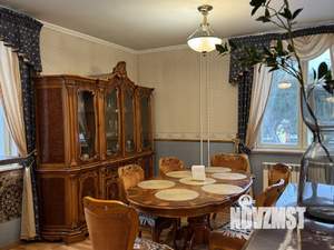 Коттедж 240м², 4-этажный, участок 21 сот.  