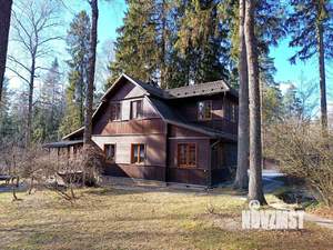 Дом 230м², 2-этажный, участок 25 сот.  