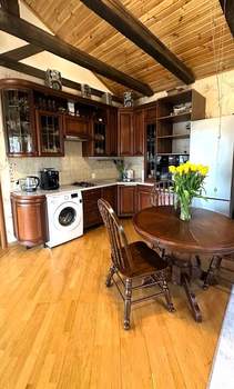 Дом 292м², 2-этажный, участок 16 сот.  