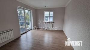 Дом 160м², 3-этажный, участок 4 сот.  