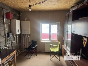 Дом 239м&sup2;, 2-этажный, участок 6 сот.  