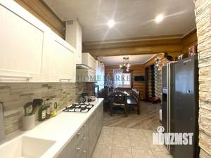 Дом 400м², 3-этажный, участок 9 сот.  