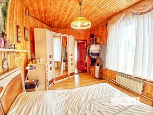 Дом 185м², 2-этажный, участок 5 сот.  
