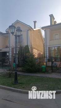 Таунхаус 180м², 2-этажный, участок 4 сот.  