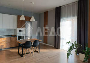 Дом 398м², 2-этажный, участок 16 сот.  