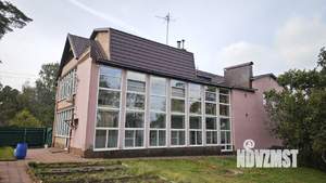 Коттедж 660м², 3-этажный, участок 19 сот.  