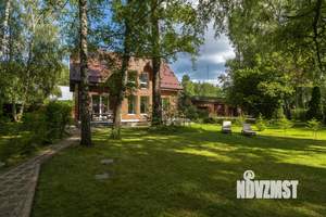 Дом 253м², 2-этажный, участок 14 сот.  