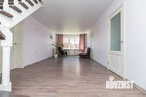 Коттедж 175м², 2-этажный, участок 15 сот.  