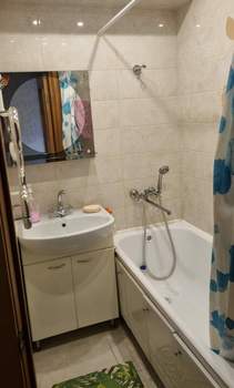 3-к квартира, на длительный срок, 59м2, 4/5 этаж
