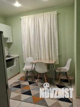 1-к квартира, посуточно, 40м2, 4/17 этаж