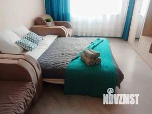 1-к квартира, посуточно, 40м2, 7/19 этаж