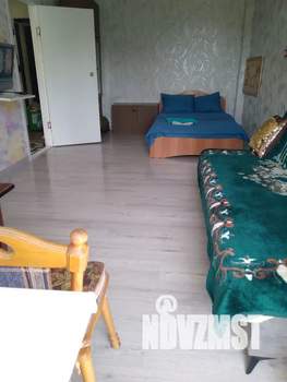 1-к квартира, посуточно, 33м2, 6/9 этаж