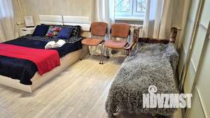 1-к квартира, посуточно, 33м2, 3/5 этаж