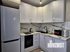 1-к квартира, посуточно, 34м2, 11/16 этаж