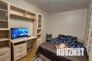 1-к квартира, посуточно, 35м2, 6/9 этаж