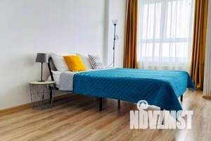 1-к квартира, посуточно, 34м2, 8/23 этаж