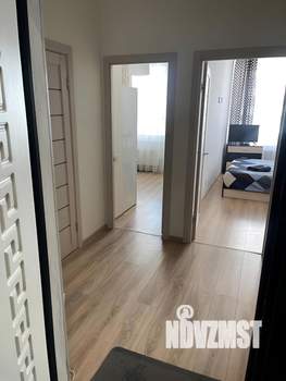 1-к квартира, посуточно, 40м2, 16/22 этаж