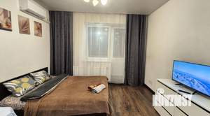 Студия квартира, посуточно, 27м2, 10/18 этаж