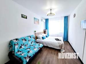 2-к квартира, посуточно, 35м2, 10/17 этаж