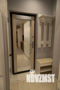 Студия квартира, посуточно, 24м2, 1/12 этаж