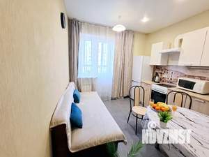 2-к квартира, посуточно, 35м2, 10/17 этаж