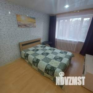 1-к квартира, посуточно, 40м2, 3/9 этаж