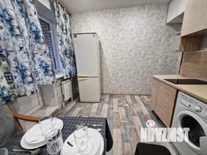 1-к квартира, посуточно, 38м2, 6/12 этаж