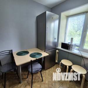 2-к квартира, посуточно, 46м2, 1/1 этаж